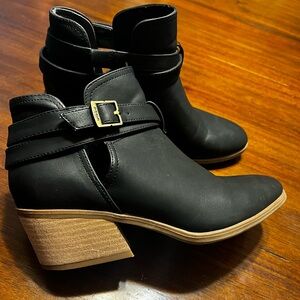 DrScholl’s ankle boots